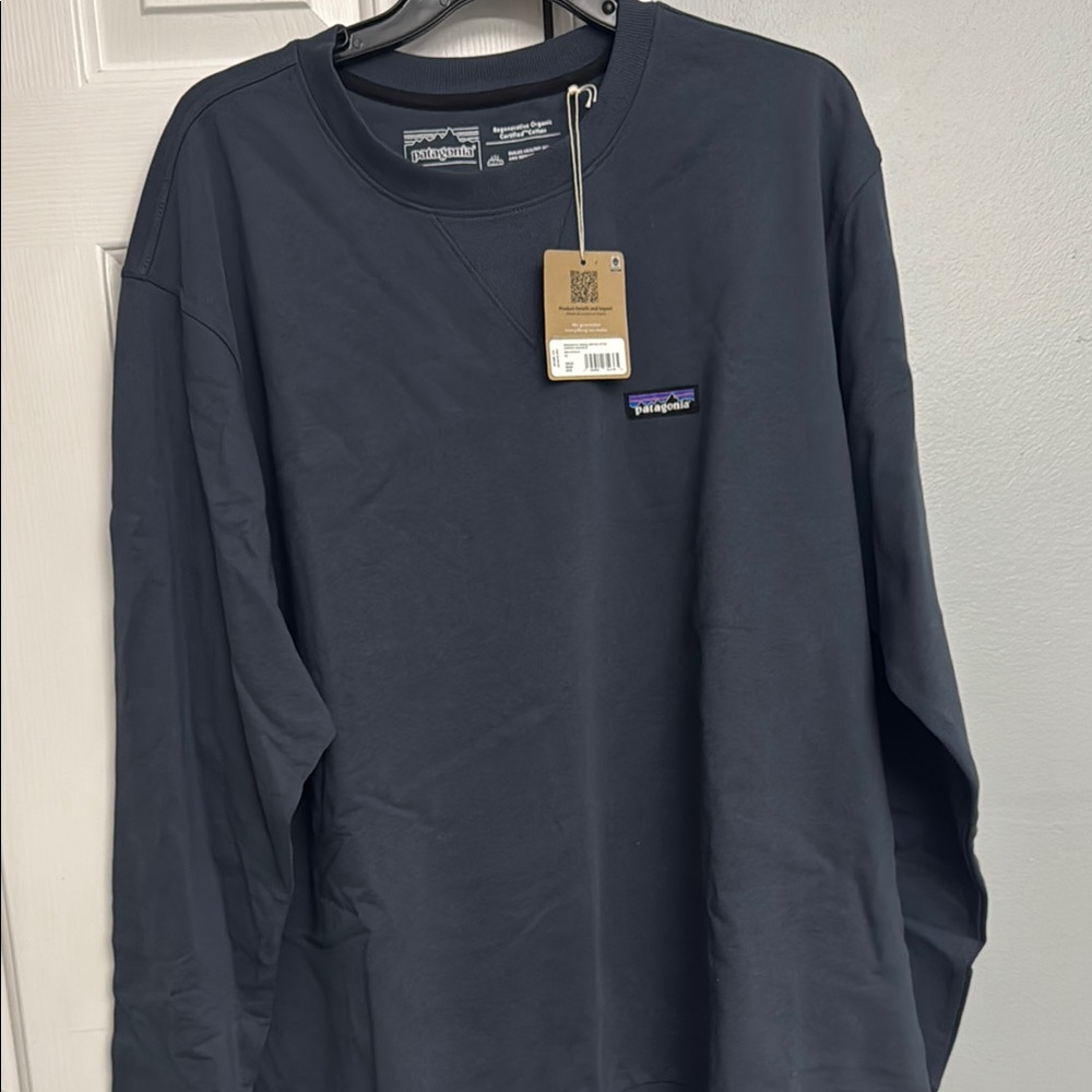 Patagonia Men's Navy Shirt